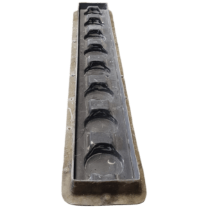 Moldes em PRFV para fabricação de blocos ecologicos